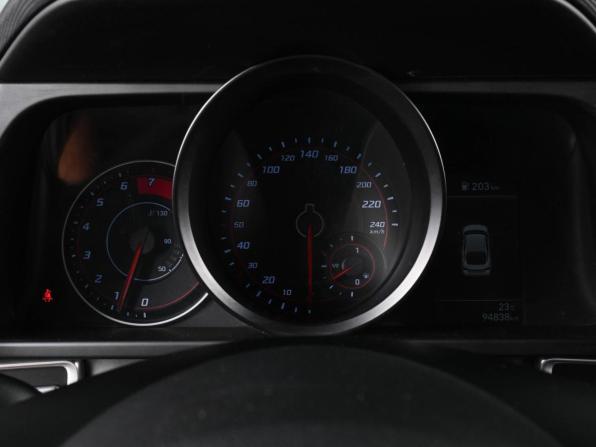 Hyundai Elantra VII (CN7) с пробегом 2021 года, цена 2 049 000 рублей, 94838 км, седан, Автокод Объявления