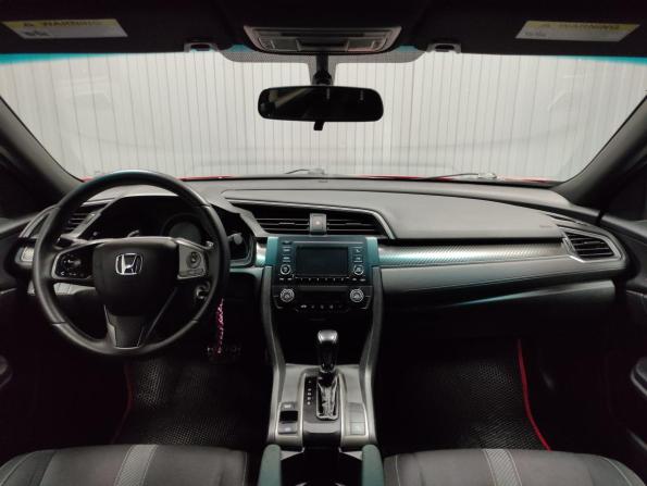 Honda Civic X с пробегом 2016 года, цена 1 450 000 рублей, 167512 км, хэтчбек, Автокод Объявления