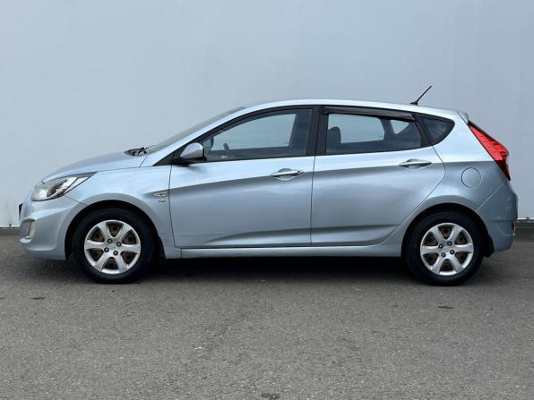 Hyundai Solaris I с пробегом 2011 года, цена 555 000 рублей, 225404 км, хэтчбек, Автокод Объявления