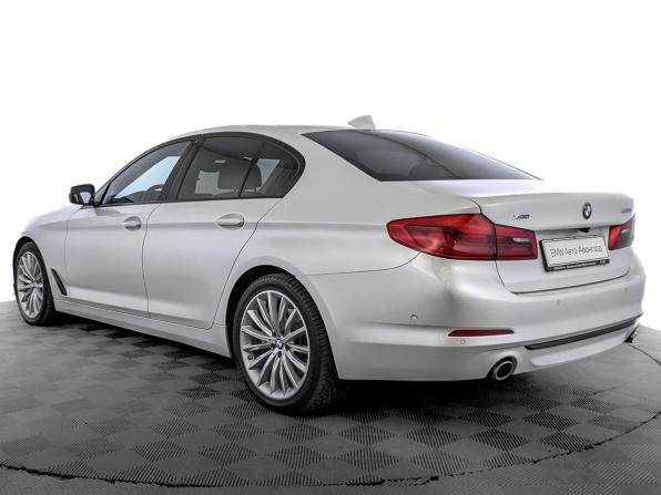 BMW 5 серии VII (G30/G31/G38) с пробегом 2019 года, цена 4 050 000 рублей, 95644 км, седан, Автокод Объявления