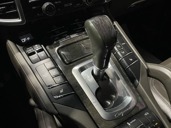Porsche Cayenne II Рестайлинг (958) с пробегом 2015 года, цена 2 799 000 рублей, 216530 км, внедорожник, Автокод Объявления