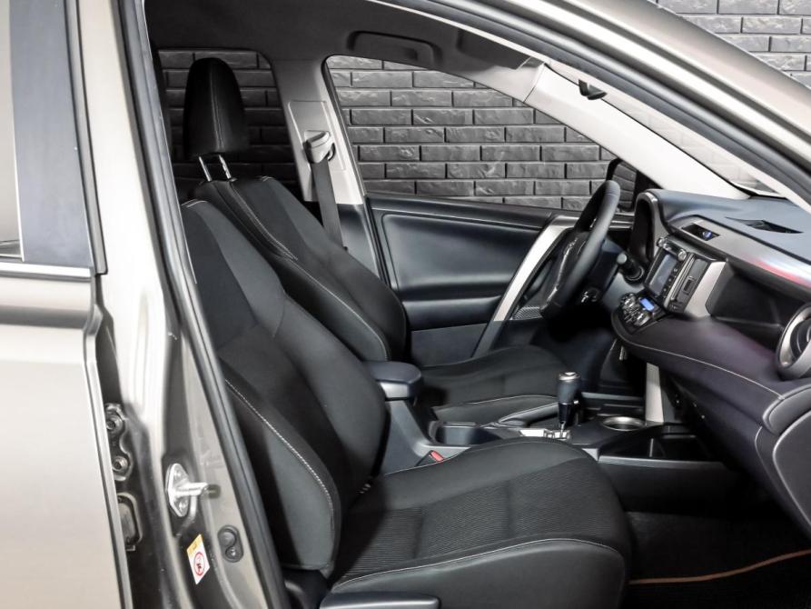 Toyota RAV4 IV (XA40) Екатеринбург  - изображение 11