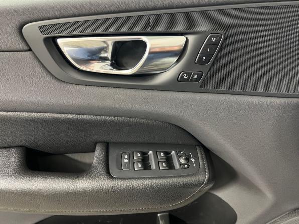 Volvo XC60 II с пробегом 2020 года, цена 4 047 000 рублей, 129744 км, внедорожник, Автокод Объявления
