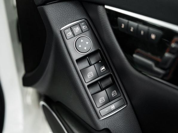 Mercedes-Benz C-Класс III (W204) Рестайлинг с пробегом 2012 года, цена 1 349 500 рублей, 92279 км, седан, Автокод Объявления