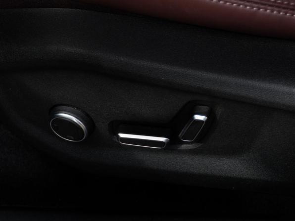 Geely Monjaro I с пробегом 2023 года, цена 3 098 000 рублей, 58424 км, внедорожник, Автокод Объявления