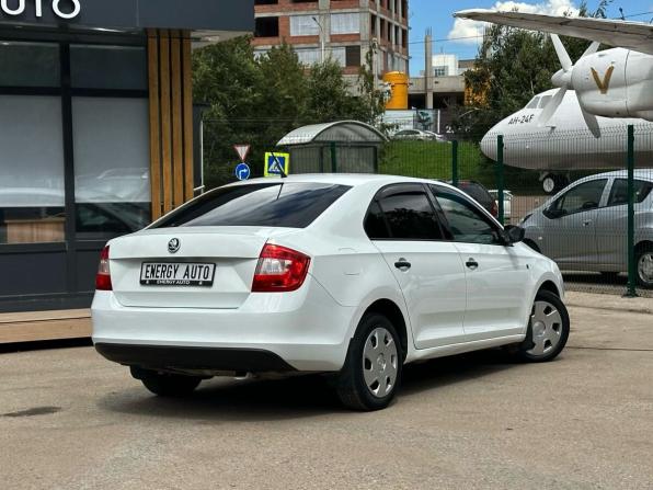 Skoda Rapid I с пробегом 2014 года, цена 800 000 рублей, 201513 км, универсал, Автокод Объявления