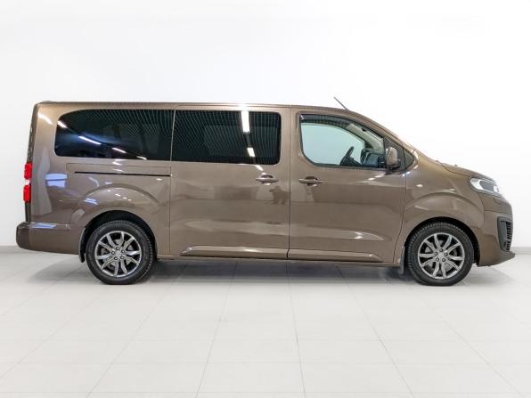 Citroen SpaceTourer I с пробегом 2018 года, цена 3 050 000 рублей, 101105 км, минивэн, Автокод Объявления