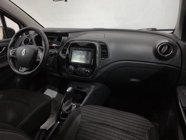 Renault Kaptur I с пробегом 2017 года, цена 1 310 000 рублей, 114024 км, внедорожник, Автокод Объявления