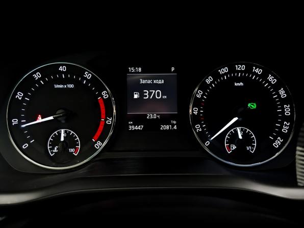 Skoda Octavia IV (A8) с пробегом 2021 года, цена 2 410 000 рублей, 39440 км, лифтбек, Автокод Объявления