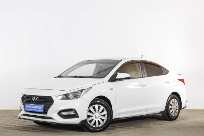 Hyundai Solaris II с пробегом 2017 года, цена 789 000 рублей, 240000 км, седан, Автокод Объявления