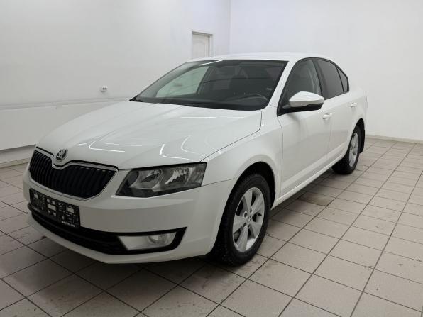Skoda Octavia III (A7) с пробегом 2014 года, цена 1 300 000 рублей, 194000 км, лифтбек, Автокод Объявления