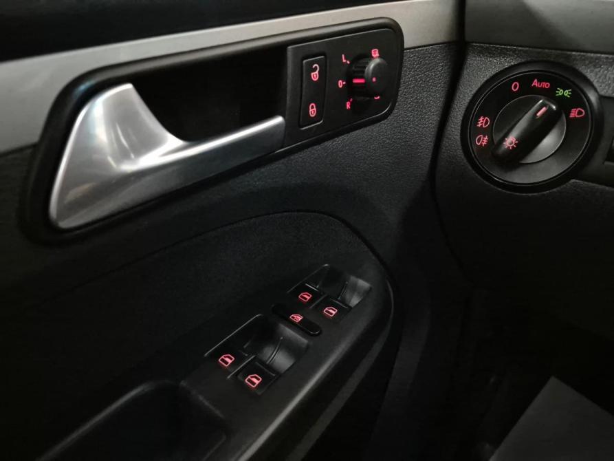 Volkswagen Touran I Рестайлинг Альметьевск  - изображение 11
