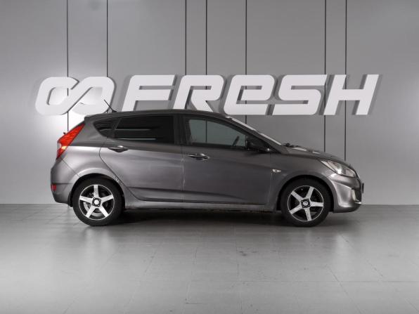 Hyundai Solaris I с пробегом 2011 года, цена 698 000 рублей, 137523 км, хэтчбек, Автокод Объявления