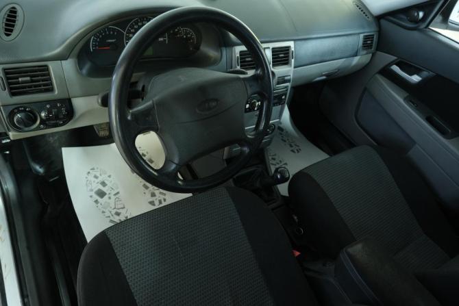 Lada (ВАЗ) Priora I с пробегом 2010 года, цена 199 000 рублей, 163000 км, универсал, Автокод Объявления