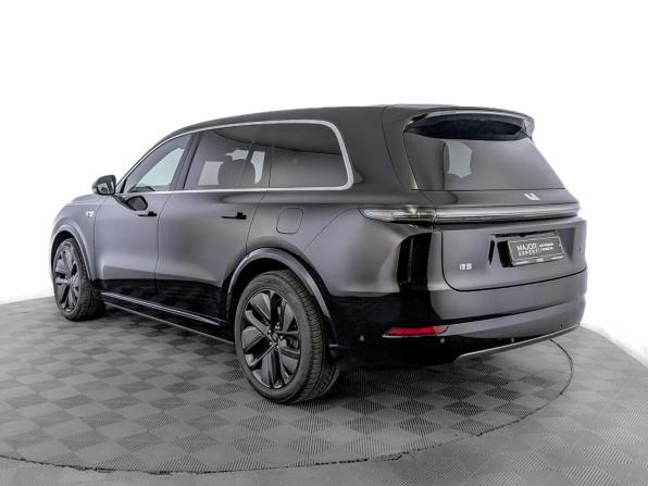 Li Auto (Lixiang) L9 I Рестайлинг с пробегом 2024 года, цена 7 463 000 рублей, 31720 км, внедорожник, Автокод Объявления