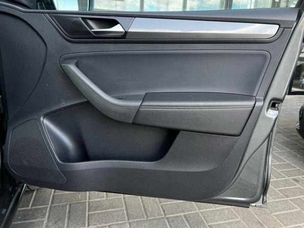 Volkswagen Polo VI с пробегом 2021 года, цена 1 799 000 рублей, 128153 км, лифтбек, Автокод Объявления