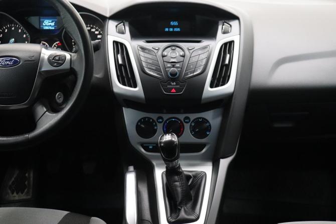 Ford Focus III с пробегом 2012 года, цена 839 000 рублей, 135675 км, седан, Автокод Объявления