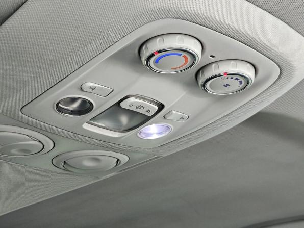 Opel Zafira Life I с пробегом 2020 года, цена 2 695 000 рублей, 215613 км, минивэн, Автокод Объявления