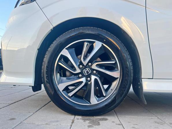 Honda Stepwgn V Рестайлинг с пробегом 2020 года, цена 2 509 200 рублей, 80780 км, минивэн, Автокод Объявления
