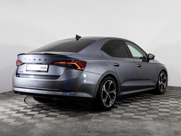 Skoda Octavia IV (A8) с пробегом 2022 года, цена 2 799 000 рублей, 102820 км, лифтбек, Автокод Объявления