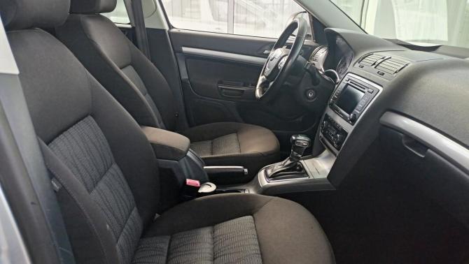 Skoda Octavia II (A5) Рестайлинг с пробегом 2013 года, цена 741 000 рублей, 262000 км, лифтбек, Автокод Объявления