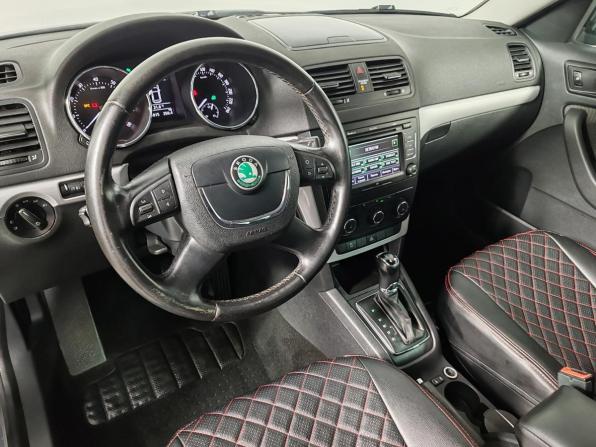 Skoda Yeti I с пробегом 2013 года, цена 1 000 000 рублей, 140013 км, внедорожник, Автокод Объявления