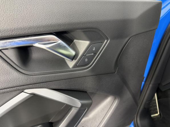 Audi Q3 Sportback II (F3) с пробегом 2021 года, цена 3 840 000 рублей, 124454 км, внедорожник, Автокод Объявления