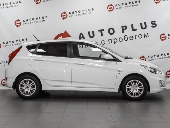 Hyundai Solaris I с пробегом 2012 года, цена 849 000 рублей, 202698 км, хэтчбек, Автокод Объявления