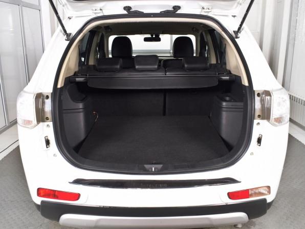 Mitsubishi Outlander III Рестайлинг с пробегом 2014 года, цена 1 499 999 рублей, 169569 км, внедорожник, Автокод Объявления