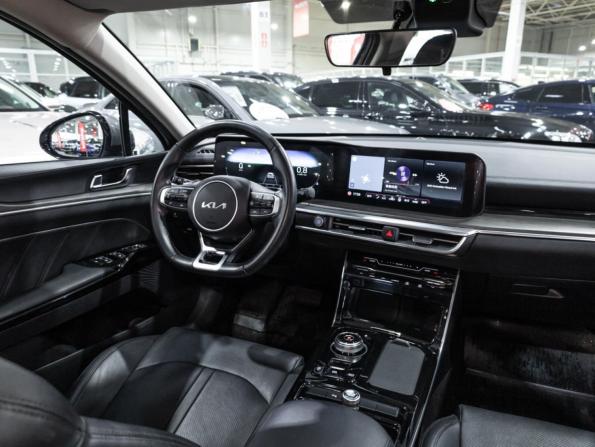 Kia K5 III с пробегом 2023 года, цена 3 199 000 рублей, 30000 км, седан, Автокод Объявления