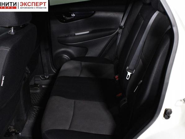 Nissan Qashqai II с пробегом 2018 года, цена 1 697 000 рублей, 98941 км, внедорожник, Автокод Объявления