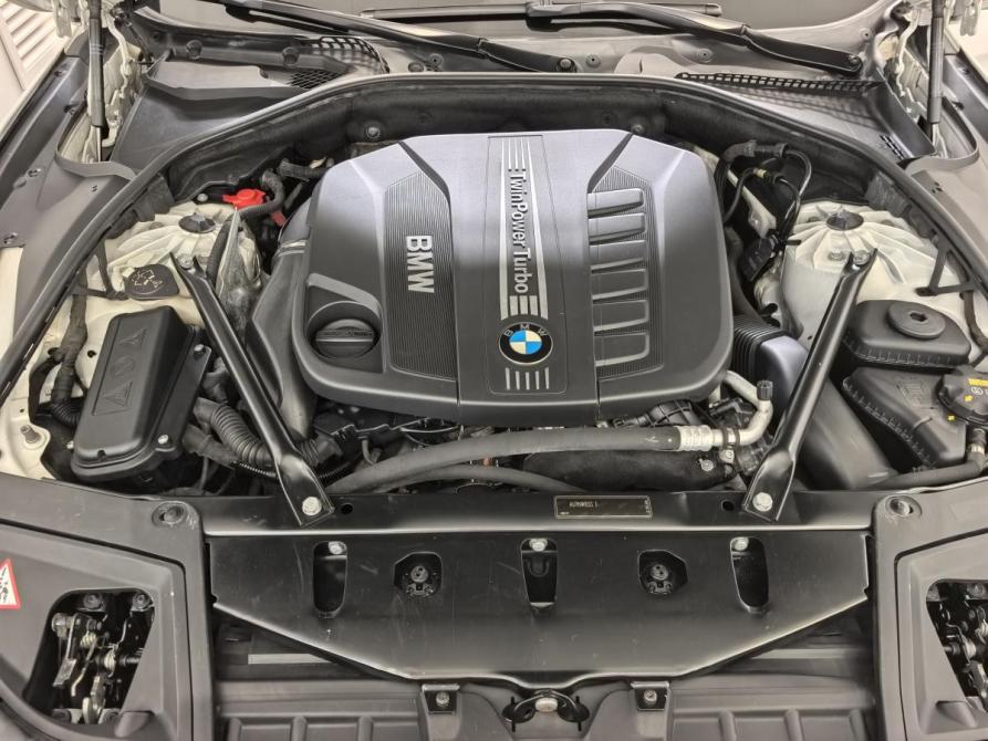 BMW 5 серии VI (F10/F11/F07) Рестайлинг Новосибирск  - изображение 8