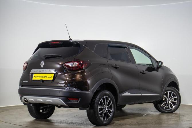 Renault Kaptur I с пробегом 2017 года, цена 1 499 000 рублей, 158000 км, внедорожник, Автокод Объявления