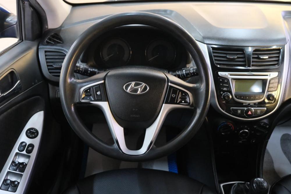 Hyundai Solaris I Омск  - изображение 12