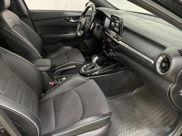 Kia Cerato IV с пробегом 2021 года, цена 2 140 000 рублей, 114603 км, седан, Автокод Объявления