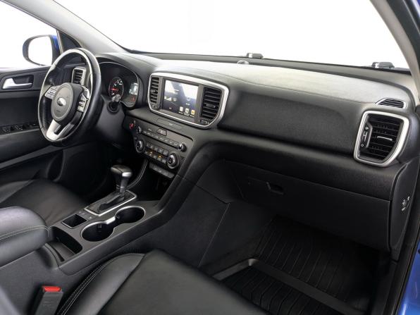 Kia Sportage IV Рестайлинг с пробегом 2021 года, цена 2 375 000 рублей, 96999 км, внедорожник, Автокод Объявления