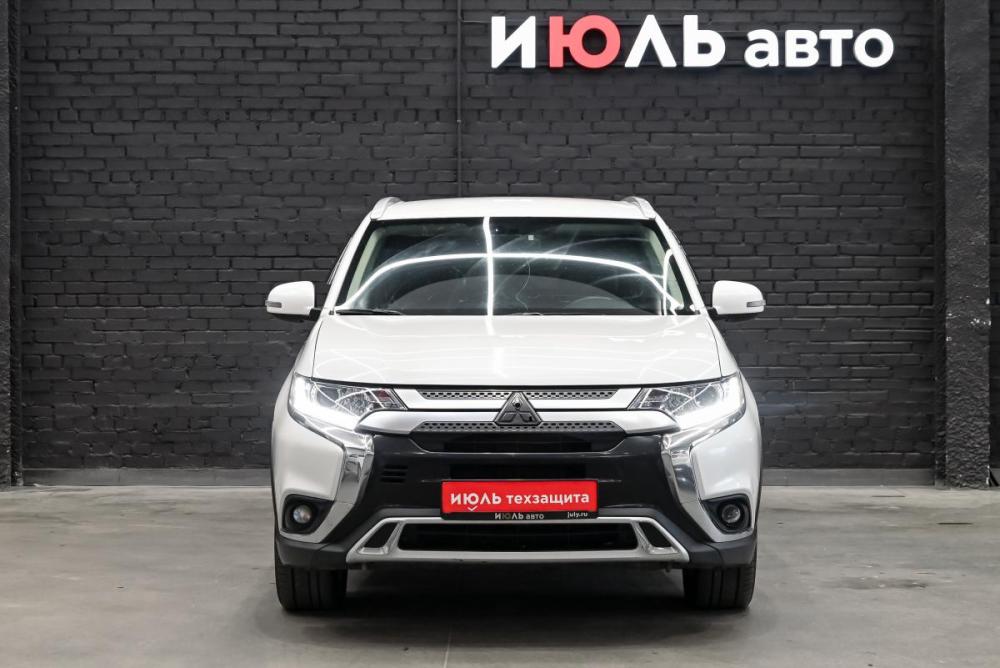 Mitsubishi Outlander III Рестайлинг 3 Екатеринбург  - изображение 2