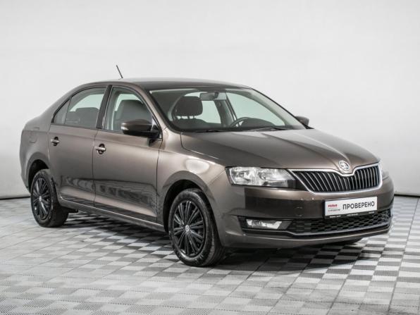 Skoda Rapid I Рестайлинг с пробегом 2019 года, цена 1 410 000 рублей, 112001 км, лифтбек, Автокод Объявления