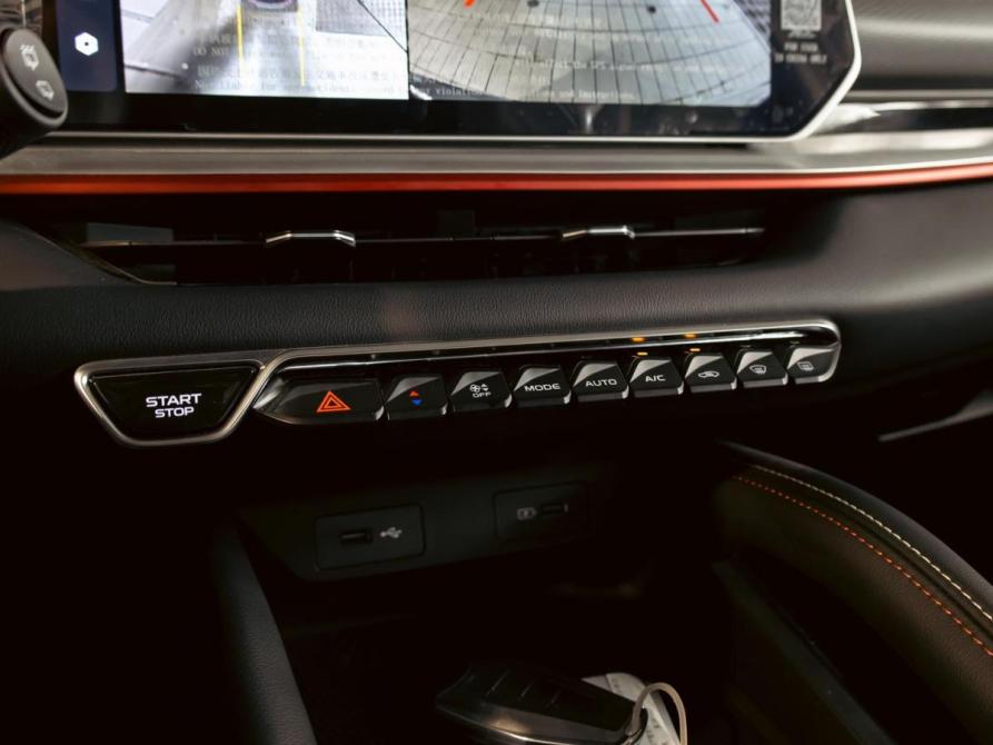 Geely Coolray I Рестайлинг Краснодар  - изображение 15