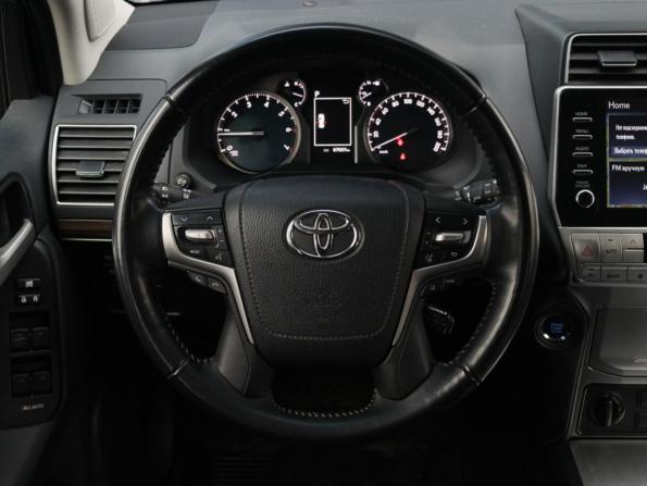 Toyota Land Cruiser Prado 150 Series Рестайлинг 3 с пробегом 2022 года, цена 6 950 000 рублей, 68142 км, внедорожник, Автокод Объявления