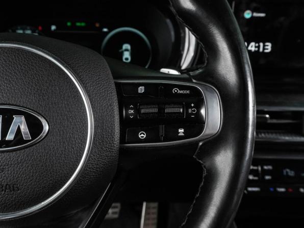 Kia K5 III с пробегом 2020 года, цена 2 549 000 рублей, 106072 км, седан, Автокод Объявления