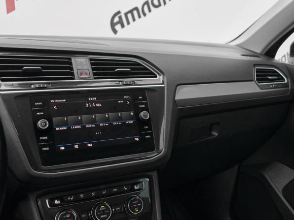 Volkswagen Tiguan II с пробегом 2019 года, цена 3 175 000 рублей, 75735 км, внедорожник, Автокод Объявления
