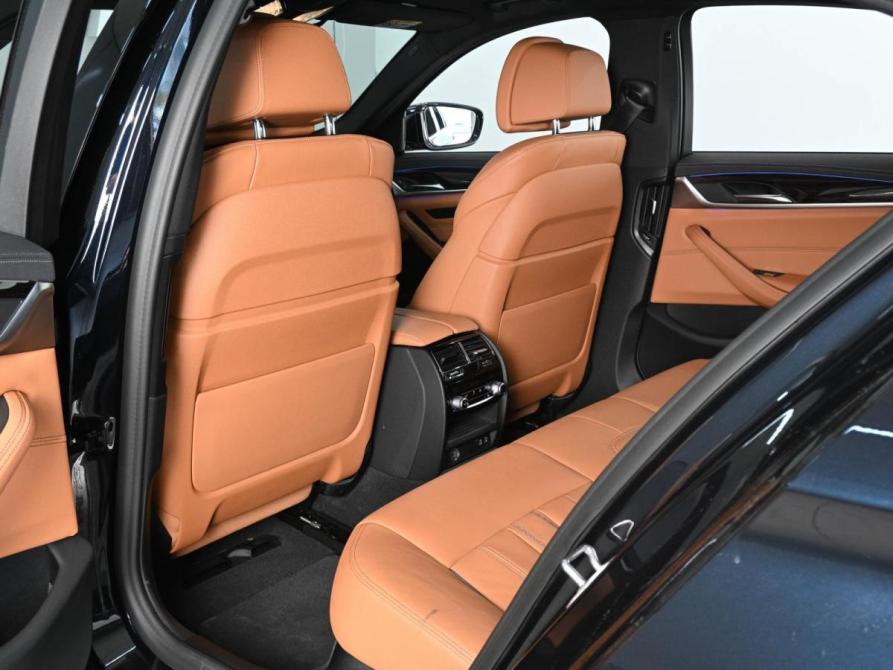 BMW 5 серии VII (G30/G31/G38) Рестайлинг Ростов-на-Дону  - изображение 11