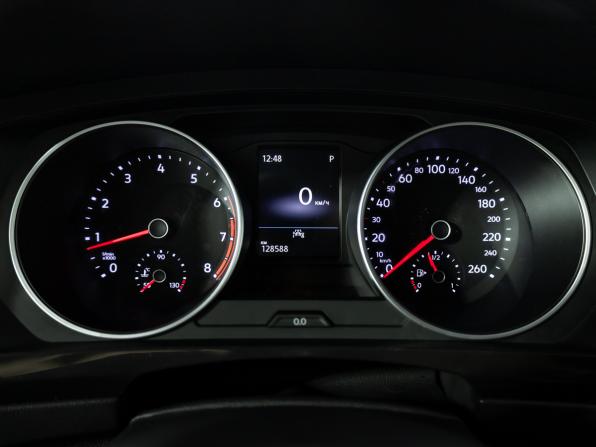 Volkswagen Tiguan II с пробегом 2019 года, цена 2 049 700 рублей, 128583 км, внедорожник, Автокод Объявления