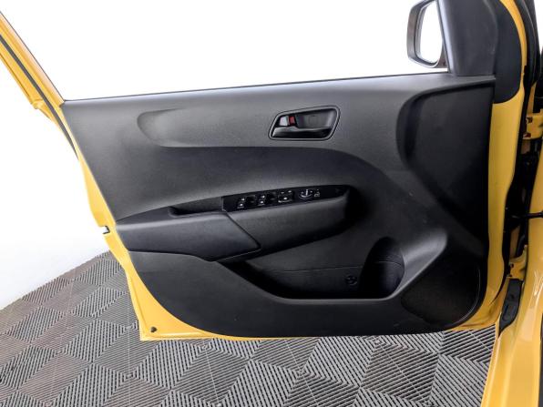 Kia Picanto III Рестайлинг с пробегом 2022 года, цена 1 710 000 рублей, 27580 км, хэтчбек, Автокод Объявления