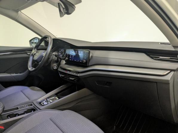 Skoda Octavia IV (A8) с пробегом 2021 года, цена 2 410 000 рублей, 39440 км, лифтбек, Автокод Объявления