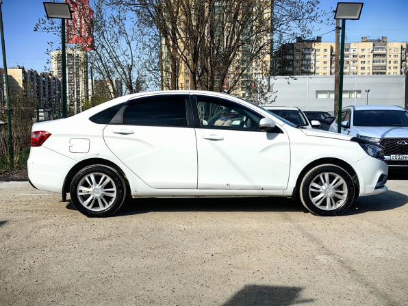 Lada (ВАЗ) Vesta I с пробегом 2015 года, цена 579 000 рублей, 183250 км, седан, Автокод Объявления