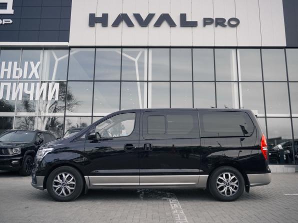 Hyundai H-1 II Рестайлинг 2 с пробегом 2019 года, цена 3 370 000 рублей, 164469 км, минивэн, Автокод Объявления