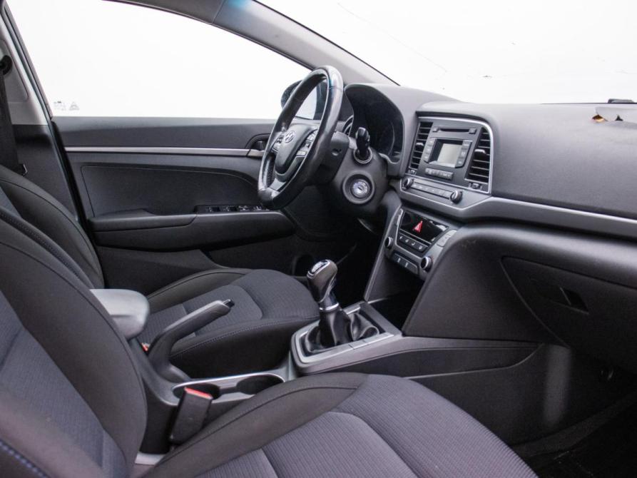 Hyundai Elantra VI (AD) Москва  - изображение 10