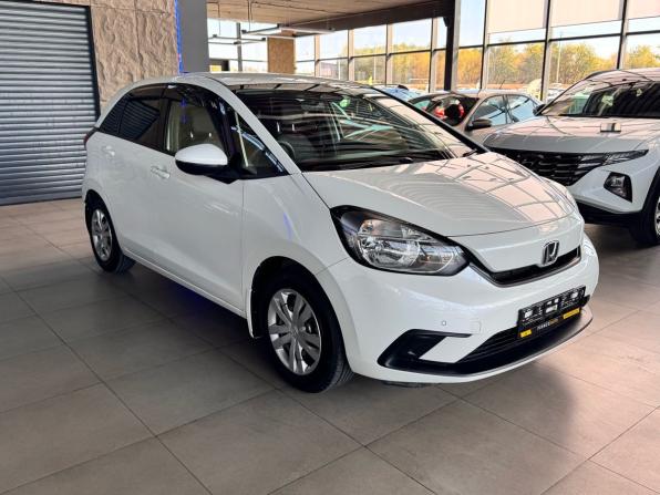 Honda Fit IV с пробегом 2020 года, цена 1 345 000 рублей, 64000 км, хэтчбек, Автокод Объявления